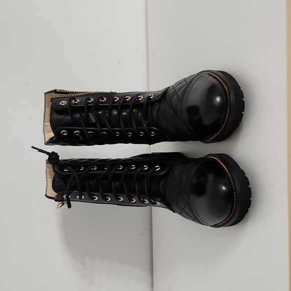 Ron White Quilted Black Leather boots - Picture 2 of 6